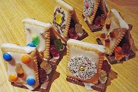 Hexenhaus Aus Butterkeksen Von Summerjune Chefkoch Butterkekse Weihnachtsleckereien Weihnachten Rezepte