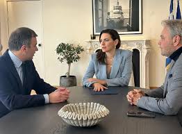 Συνάντηση Χατζηβασιλείου με Κεφαλογιάννη: Όραμά μου να μπει ο Λαϊλιάς στον διεθνή  χάρτη του χιονοδρομικού τουρισμού