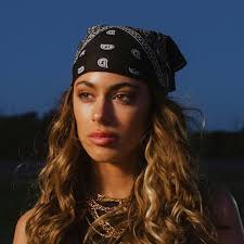 María began her career at twelve years of age on the platform facebook. Tini Maria Becerra Mienteme Mambo Remix By Juan Jadan