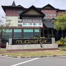 8,184 likes · 50 talking about this · 31,186 were here. The Green Flooring Shows The Uneven Floor Which Many Guests Tripped Over Picture Of Mudzaffar Hotel Melaka Ayer Keroh Tripadvisor
