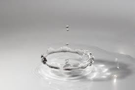 Comment Preparer De L Eau Micellaire Chez Soi Diy Beleza Desodorante Agua Micelar