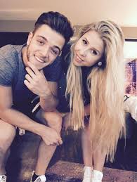 Erst im september hatte sich der sänger luca hänni nach acht jahren von tamara getrennt. Ex Von Luca Hanni Tamara Hat Einen Neuen Freund Blick