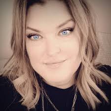 She said yes. And now, I get to spend the rest of my life with my best  friend. I love you @suziesues