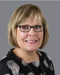 16 Alek Ct, North Mankato, MN 56003