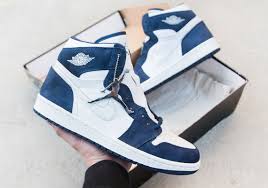 Air Jordan 1 Midnight Navy In 2020 Air Jordans Jordan 1 Retro High Nike Casual Shoes