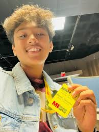 Steven Samuel Devassy‎‏ הוסיף...