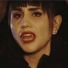 Severance Spoilers— 💧 💧 💧 💧 💧 💧 💧 💧 So are we all going to gloss  over the fact that they showed us the board in that painting?