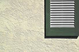 Attach stucco wire to the exposed exterior icf walls using screws. All About Stucco Finishing Options Modernize