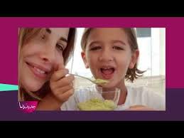 ما سر كنزة نانسي عجرم التي ارتدتها في اكثر من مناسبة شاهدوا صورتها وهي طفلة هل تشبه بناتها youtube food breakfast