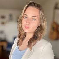 Olivia Kelsey's Instagram, Twitter & Facebook