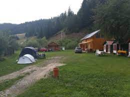 Cazări în gârda de sus și în apropiere cu poze și evaluări. Cucortu Ro Camping Mama Uta