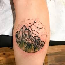 45 glorious gemini tattoos for the astrology lovers. Gemini Tattoo Designs For The Social Butterflies Of The Zodiac