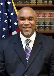 Robert Capers's Instagram, Twitter & Facebook