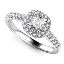 Popular diamond shape choices include round, cushion cut, and princess cut. Single Halo Cushion Diamond Ring Dhrx4333 Diamond Heaven