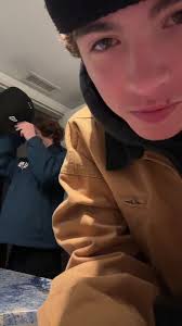 Vibinn #fyp #tikok #fit #music