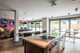 ▶ studentenwohnheim in münchen kontaktdaten ⏲ öffnungszeiten bewertungen das telefonbuch ihre nr. Startseite Studentenwohnungen In The Stay Campus Munchen