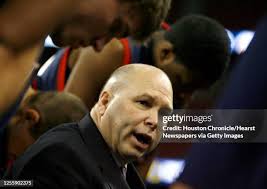 408 Coach Randy Bennett Photos & High Res Pictures