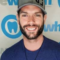 90+ perfiles de «Kucera»