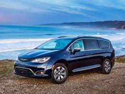 Excellent interior and cargo space . 10 Minivans With The Most Cargo Space Autobytel Com