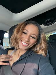 I decided to make a couple of test juices. I actually really like this  juice, i didn’t know what to expect with carrots and beets😭 I’ll put the  recipe below: (3) long carrots (1) beet root (2) 2-3 ...