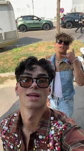 let’s meet in Milan 🇮🇹 @bene.schulz  #viral#foryou#trend#elevatorboys#italy#hola