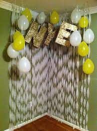 Make A Diy Photo Booth Frame Easily Diy Ideas New Years Eve Decorations Diy New Year S Eve New Years Eve Party