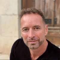 Freddie Becker's Instagram, Twitter & Facebook