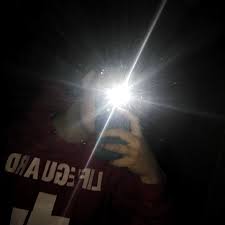Pin By Zee Zeezu On Fake Erkek Fotosu 3 In 2020 Boy Photography Poses Tomboy Photography Cool Boy Image