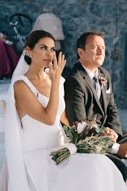 La mejor información deportiva en castellano actualizada minuto a minuto en noticias, vídeos, fotos, retransmisiones y resultados en directo. The Destination Wedding In Santorini Of Maria Jose Suarez And Jordi Nieto Weddings With Love