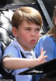 Queen's Platinum Jubilee: 'Rock star' Prince Louis steals the show