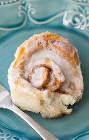 This search takes into account your taste preferences. Easy Biscuit Cinnamon Rolls Recipe Fast Cinnamon Rolls