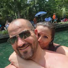 What are pet friendly Air B&B options with a pool in Myrtle Beach?