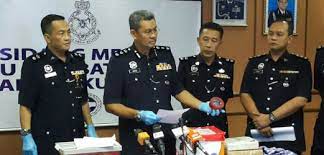 Pos laju jalan klang lama, kuala lumpur, malaisie. College Girl Arrested After Collecting Marijuana Parcel Via Pos Laju