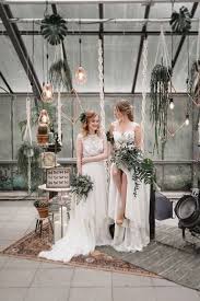 Brautshooting 2017 Eine Hochzeit Im Greenery Stil Ist Voll Im Trend Hochzeit Wedding Hochzeitsdeko Hochzeitsidee Gre Hochzeit Shop Hochzeitsshop Hochzeit