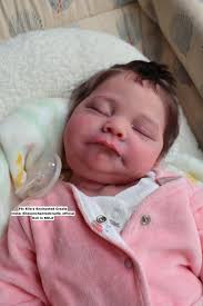 My newest gorgeous little girl, this is Emily sculpted by Doris Moyers  Hornbogen She is my 8th Emily! I can still make more!! ❤️❤️🤣