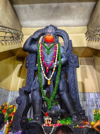 Ponnur