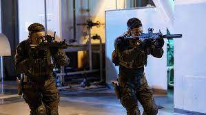 The true events of lieutenant commander arman anwar of paskal, an elite unit in the royal malaysian navy, and his team's mission to rescue the mv bunga laurel, a tanker which was hijacked by somalian pirates in 2011. Paskal The Movie 2018 Photo Gallery Imdb