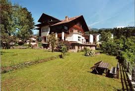 Monolocale in cavalese val di fiemme. Appartamento A Cavalese Dagostin Liliana Via Rizzela 2 6 Posti Letto 2 Camere Piano Terra Tel 0462340010 Val Di Fiemme Trentino