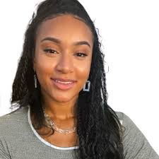 Thank you The Midtown Group for the delicious cupcakes. Celebrated my Four  Year Anniversary this week 🎉💕