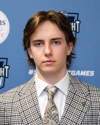 Competing in style with @collinsclothiers 📸 @joshmaillouxphotography