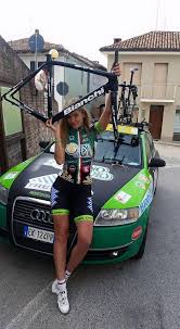 Bianchi On Twitter Cycling Girls Bicycle Girl Female Cyclist