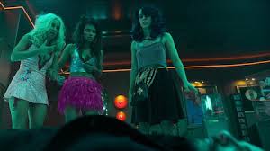 Sky rojo season 2 recap season 2 opens with a quick resolution of the season 1 cliffhangers, and coral soon has romeo incapacitated and is in possession of all the cash and passports from the disabled boss' safe. Sky Rojo Netflix Official Site
