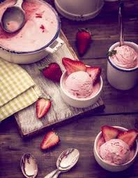 Glace Fraise Tagada Thermomix Pour 6 Personnes Recettes Elle A Table Recette Recette Glace Fraise Glace A La Fraise Fraises Tagada