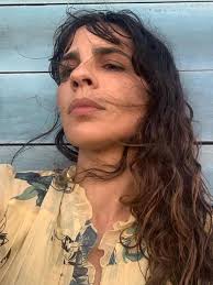 Librivox is a hope, an experiment, and a question: Maria Ribeiro Bolsonaro Fez Mundo Acabar 4 Vezes