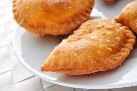 Make several vent openings in pastry with the tines of a fork. How To Make Baked Pastelillo Empanadas With Chicken Potatoes