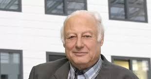 Lebenswerkpreis des Bezirksverbands für Helmut Neunzert