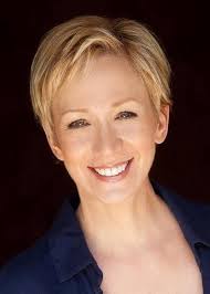 Amazon.com: American Psychic: A Spiritual Journey from the Heartland to  Hollywood, Heaven, and Beyond: 9781682615720: Frees, Marla: Books