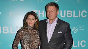 Todo sobre romeo santos, noticias en imagenes, fotos, videos, audios, infografias, interactivos y navarro y su pedido a romeo santos. El Desgarrador Mensaje De Hilaria La Mujer De Alec Baldwin Por Su Embarazo As Com