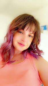 Erin Bonnette (@erinclaire83)