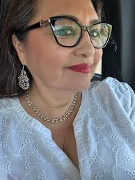 I love this! Happy Valentines week Ringlings!